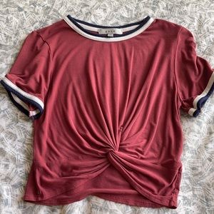 short sleeved crop top